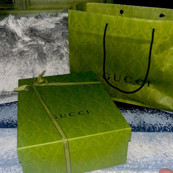 Gucci Booties Only Worn Once - Picture 6 of 6